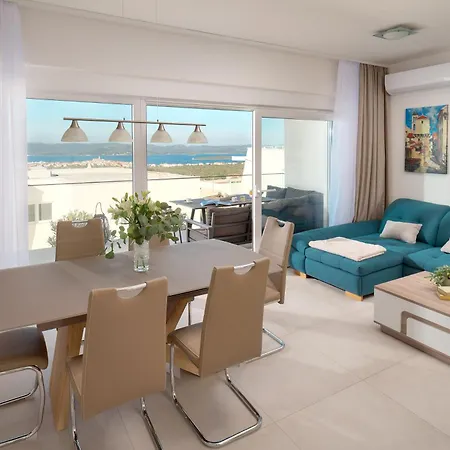 Hillside Panorama View * Murter